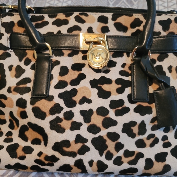 Rare & HTF Michael Kors Leopard Haircalf Hamilton - 2015 Holiday Edition - Picture 10 of 14